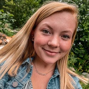 Meet your Posher, Shayla